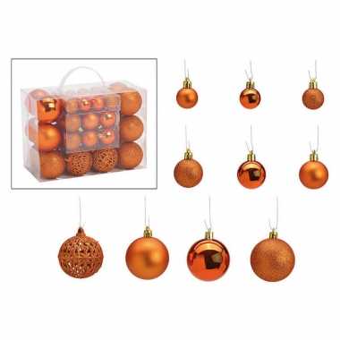 Kerstboomversiering 50x koperen plastic kerstballen 3/4/6 cm