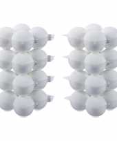 32x glazen kerstballen mat wit 8 cm