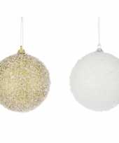 Kerstboomversiering 2x kerstballen met sneeuw 8 cm