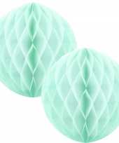 Kerstboomversiering 4x mintgroene kerstballen van papier 10 cm